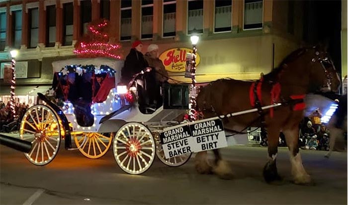 18th Annual Hometown Holiday Horse Parade