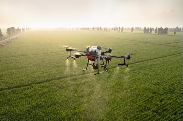 Growing in The Darke, Ag Luncheon: Spray Drone Demo