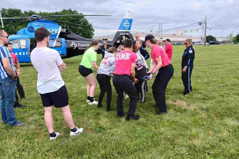 Edison State EMT Students Participate in CareFlight Demonstration