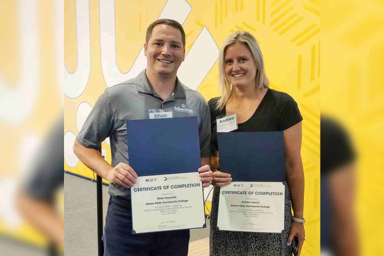 Two Edison State Employees Complete Leadership Academy