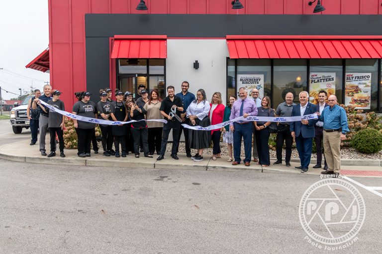 Hardee’s celebrates Re-Opening with a ribbon cutting